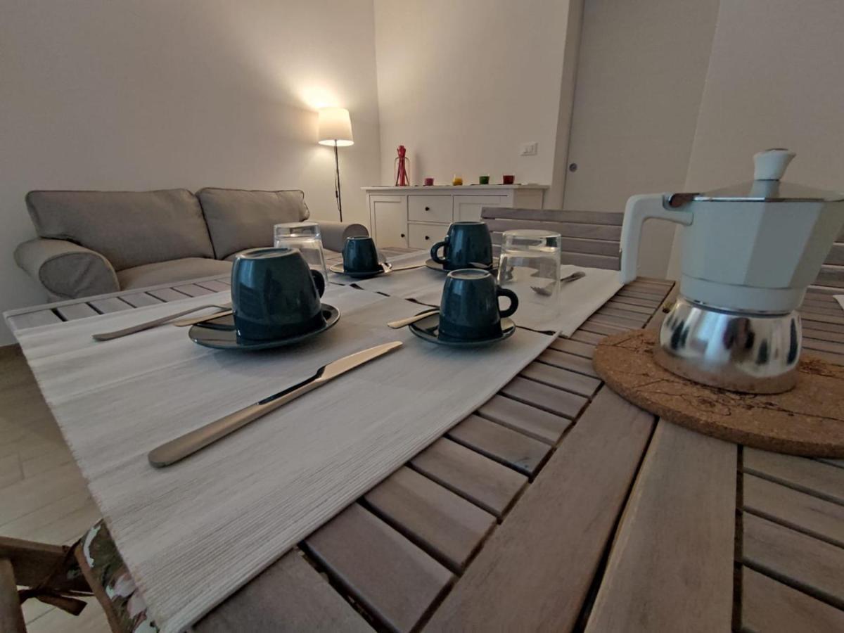 Grigio Perla Panigale, Villetta Con Giardino E Parcheggio Privato Fino A Tre Posti Auto - Un Oasi Di Tranqullita Bolonia Exterior foto
